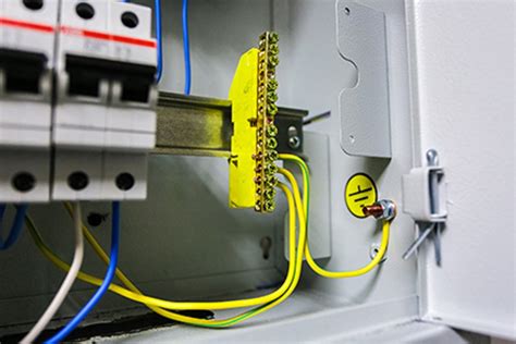 outdoor enclosure grounding instructions